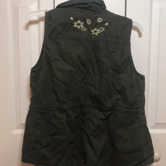 Embroidered Army Colored Vest - Picture 4 of 4